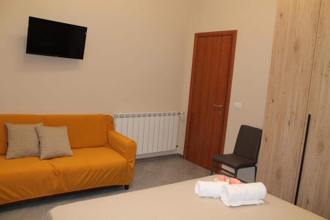 Apartments " Le Ginestre" Acireale Zewnętrze zdjęcie